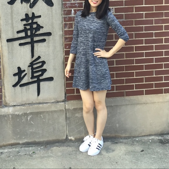 Hollister Navy Blue Dress with Pockets (Model pic is exact version but in red) - Picture 9 of 9